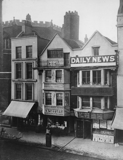 Oude huizen, Fleet Street, ca. 1884 door Henry Dixon